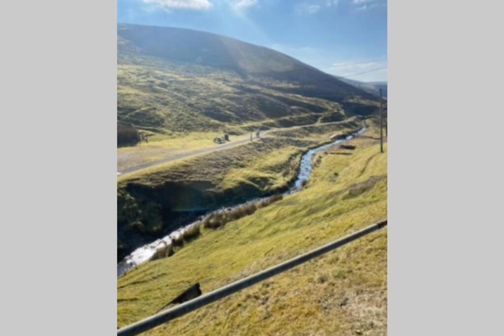 Glendyne Cottages, Highest Village In Scotland Wanlockhead Екстериор снимка
